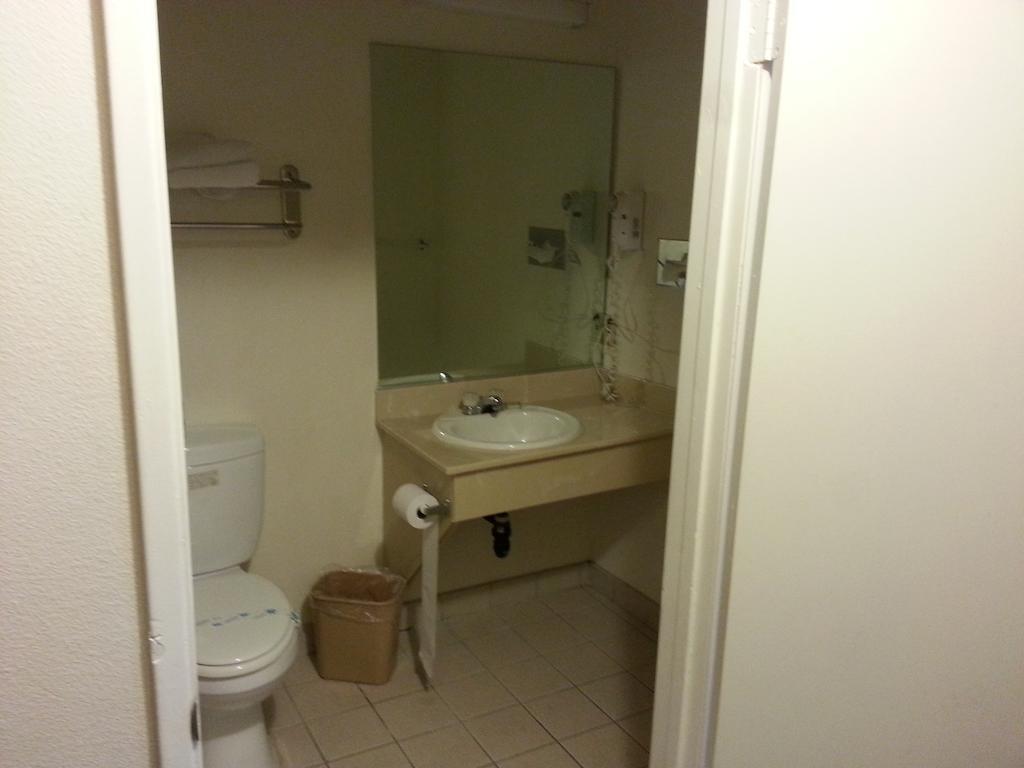 Super 8 By Wyndham San Diego/Imperial Beach エクステリア 写真