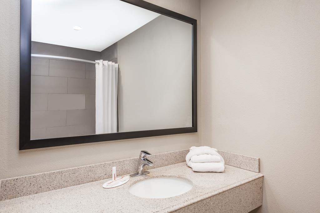 Super 8 By Wyndham San Diego/Imperial Beach エクステリア 写真