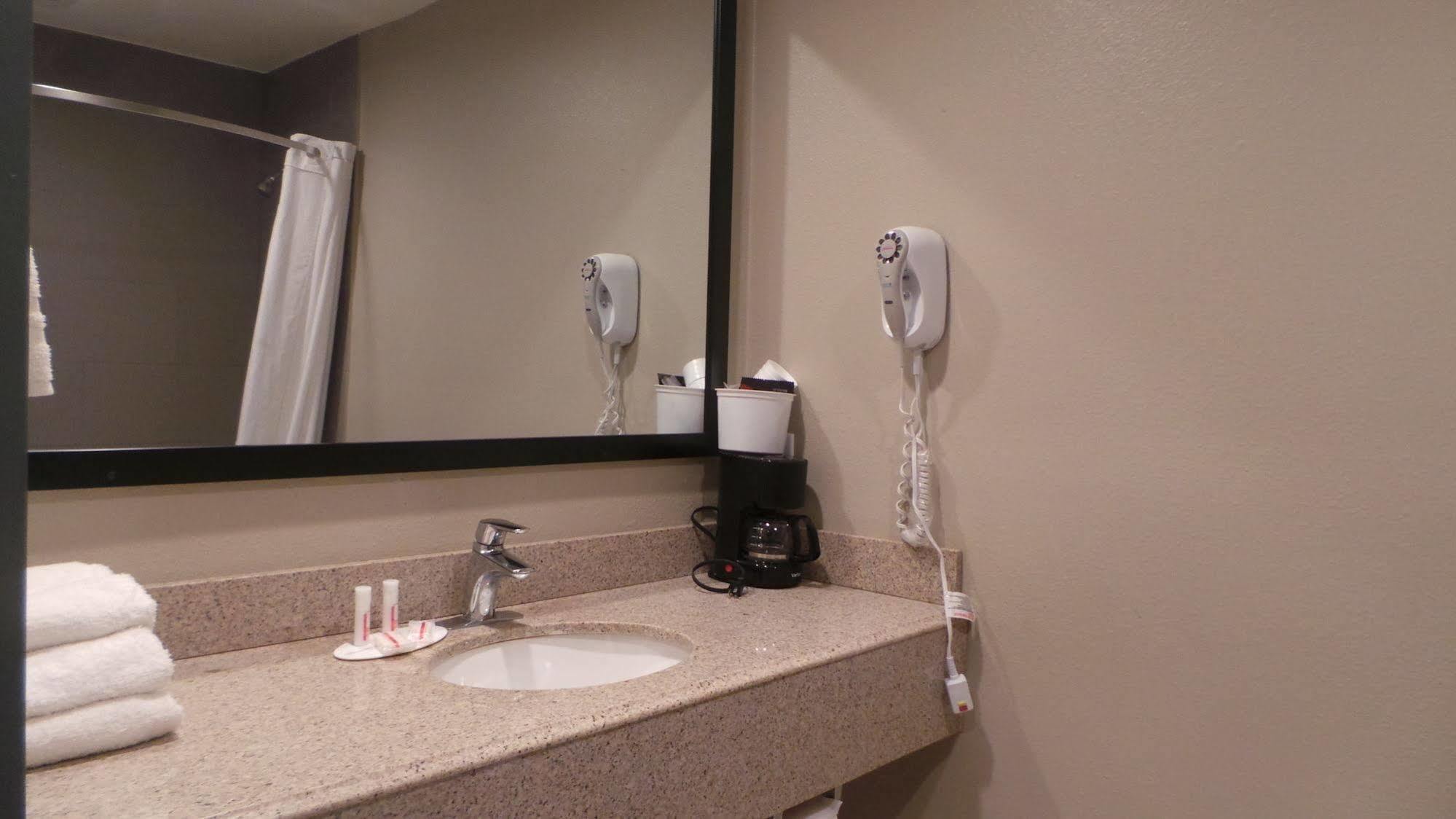 Super 8 By Wyndham San Diego/Imperial Beach エクステリア 写真
