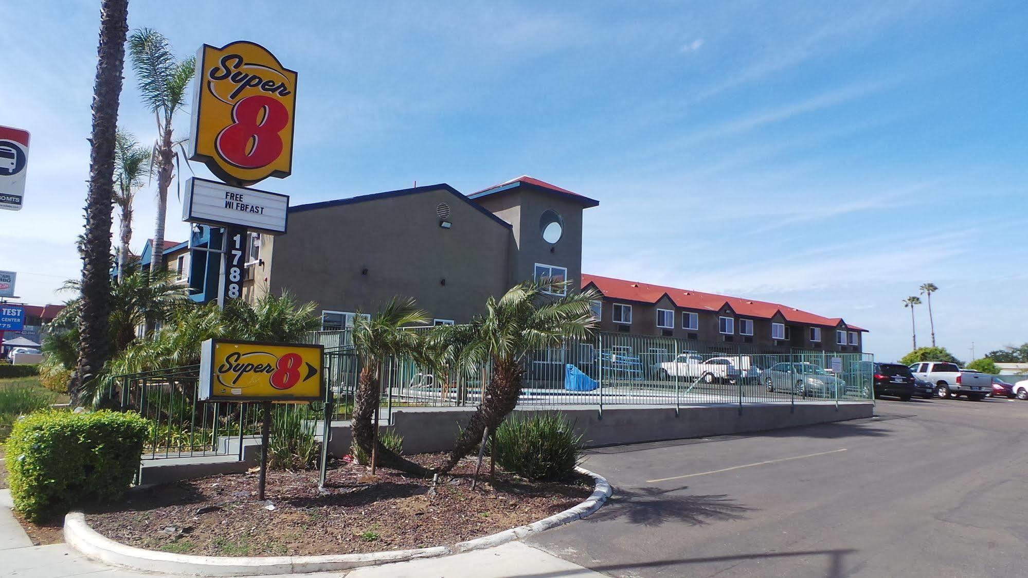 Super 8 By Wyndham San Diego/Imperial Beach エクステリア 写真
